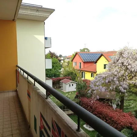 Apartment Cove 15mvenice -free Park- Near Airport