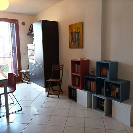 Cove 15mvenice -free Park- Near Airport Apartment Venice