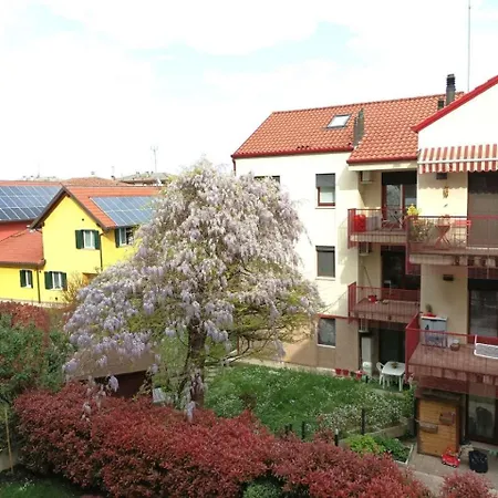 Apartment Cove 15mvenice -free Park- Near Airport *